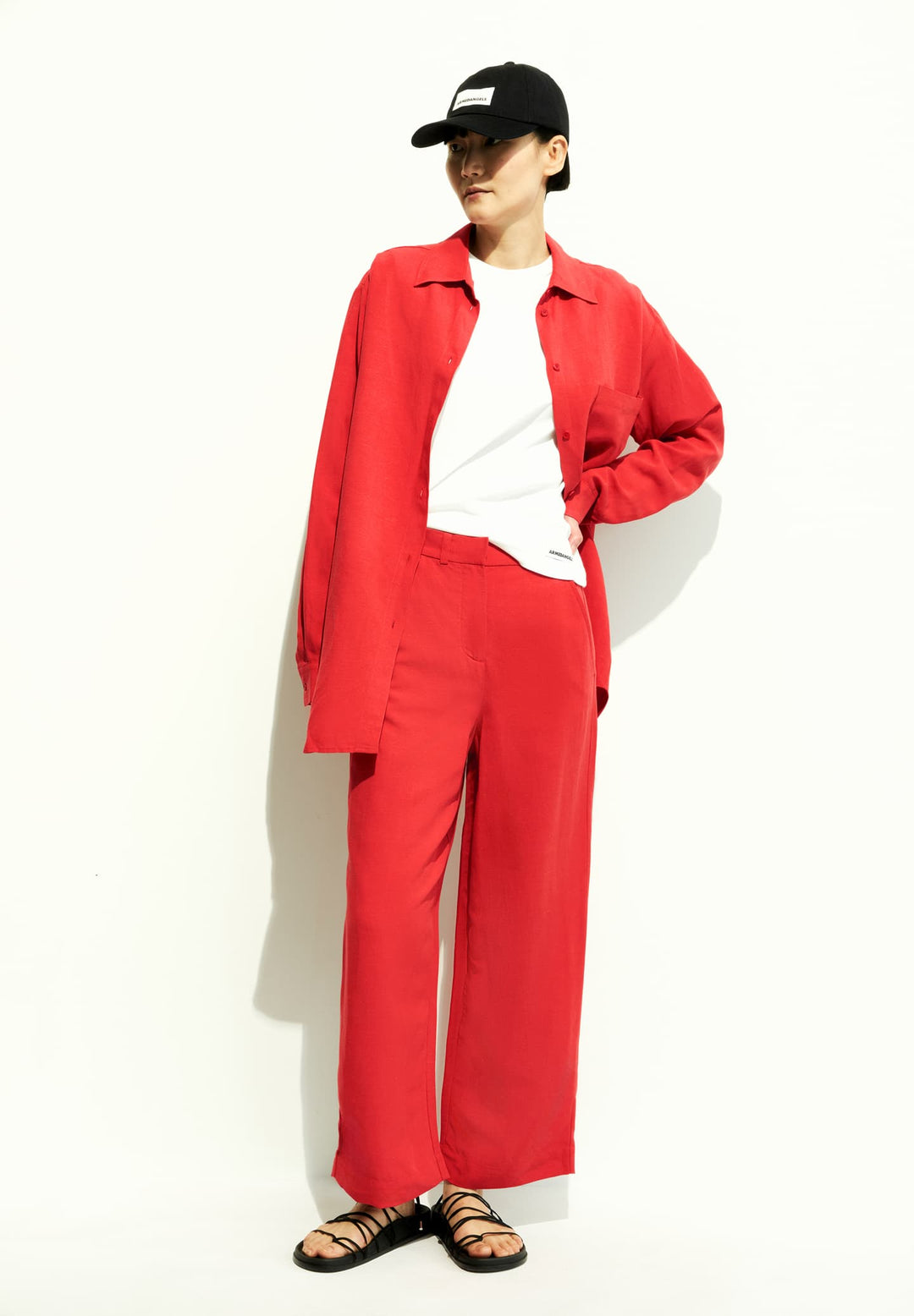 CAARUNUS LINO - coal blush