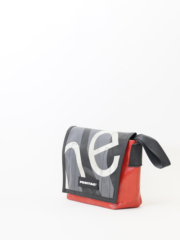 F11 Lassie - red/grey/black