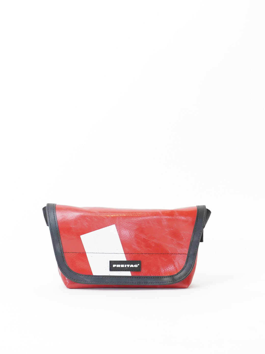 F153 Jamie - red/white