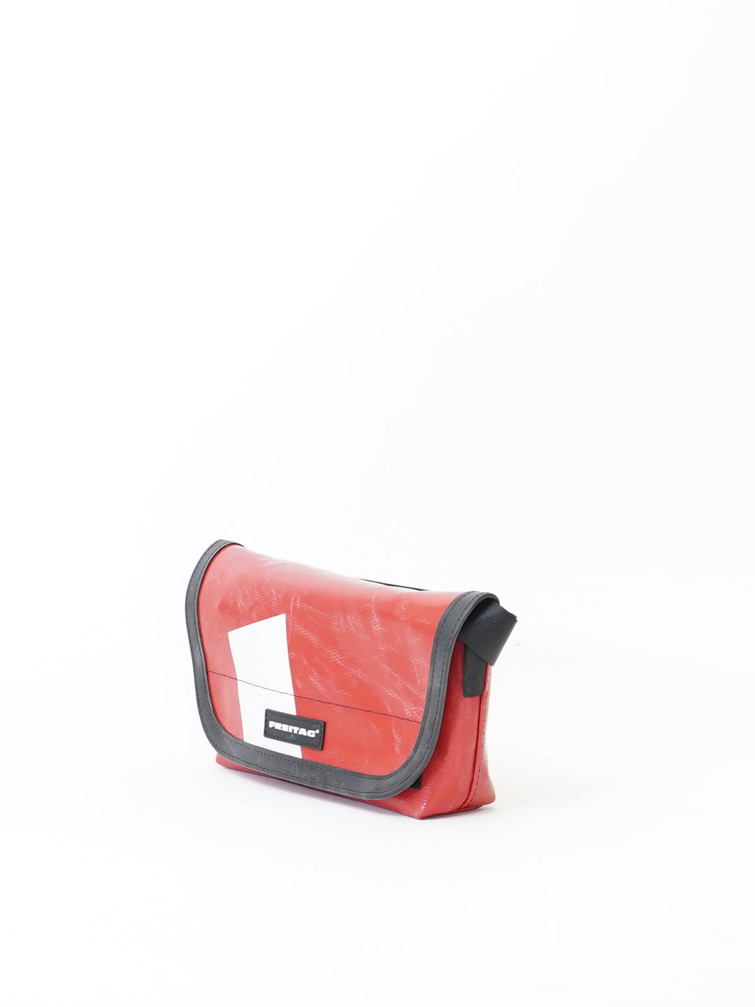 F153 Jamie - red/white