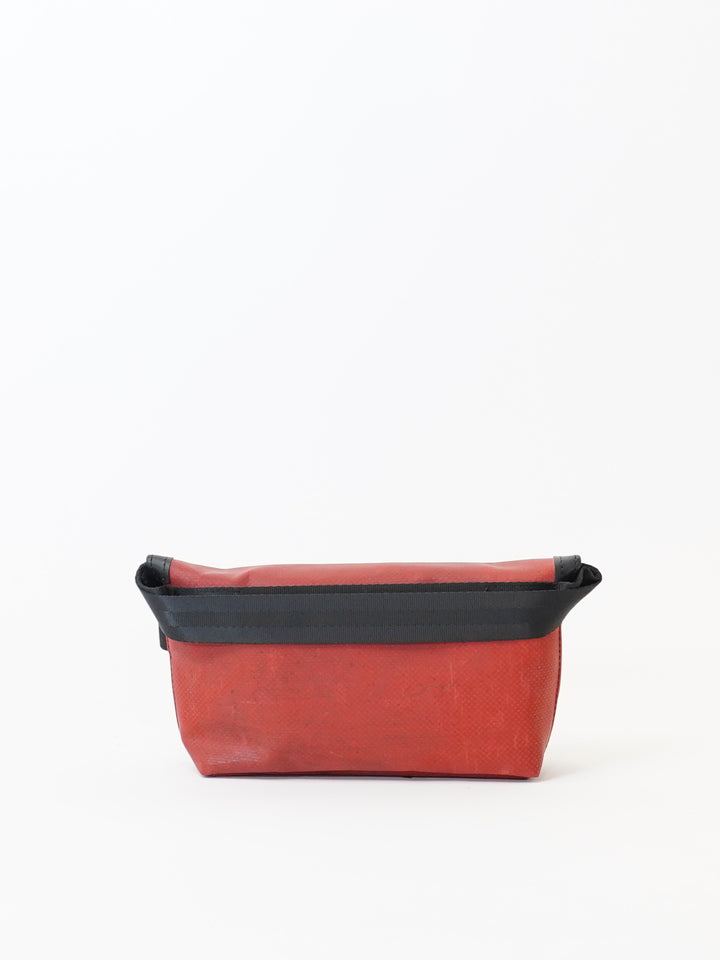 F153 Jamie - red/white