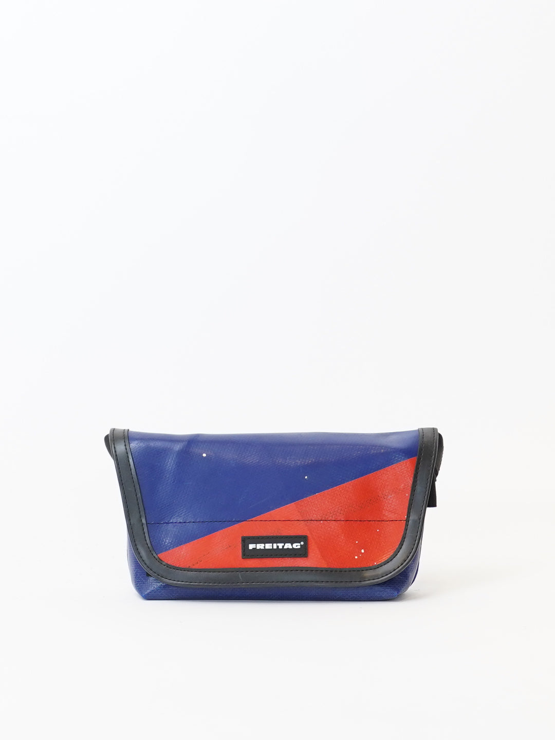 F153 Jamie - blue/red