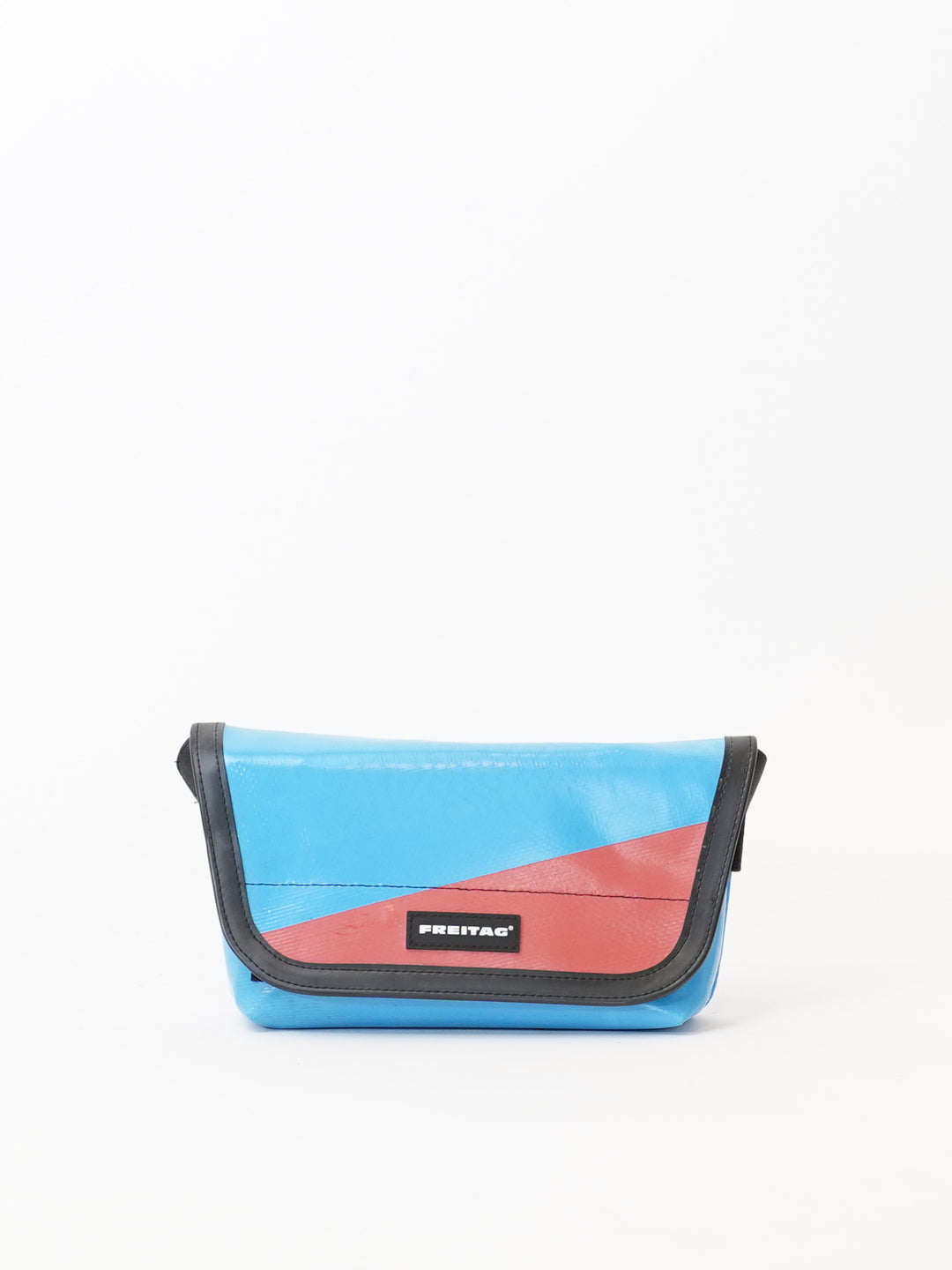 F153 Jamie - blue/red