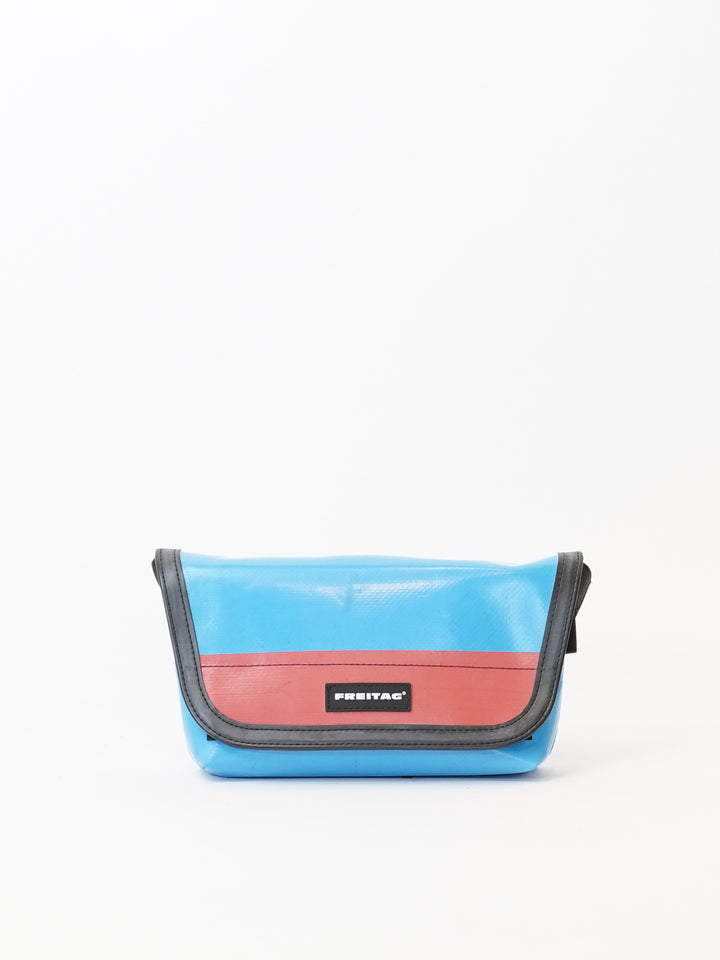 F153 Jamie - blue/red