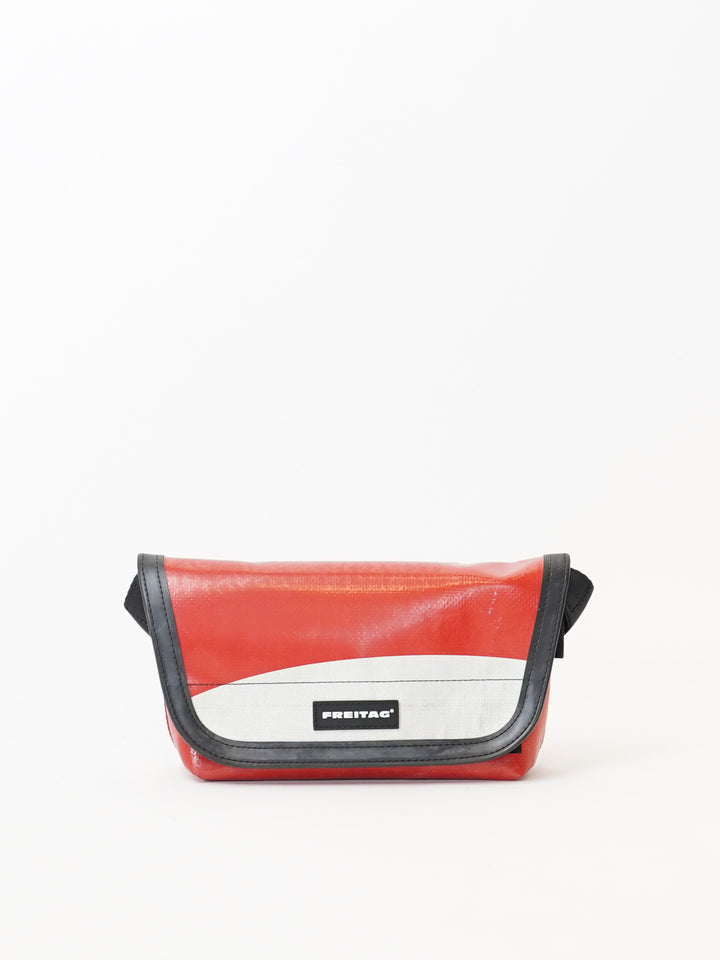 F153 Jamie - red/white