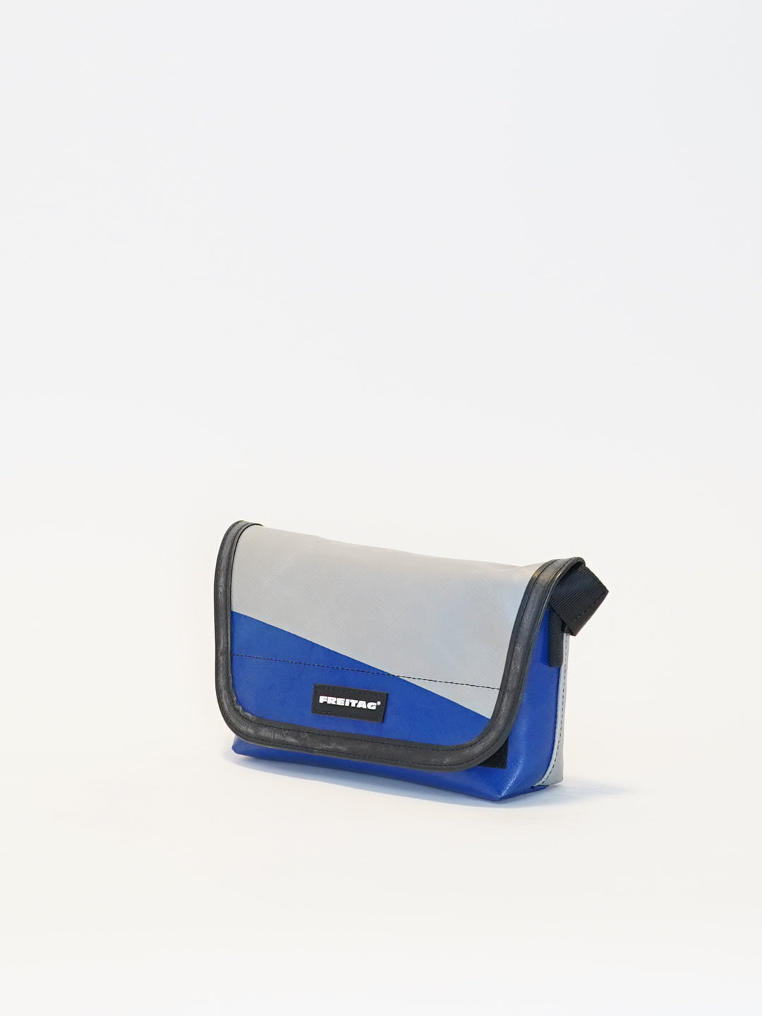 F153 Jamie - blue/grey