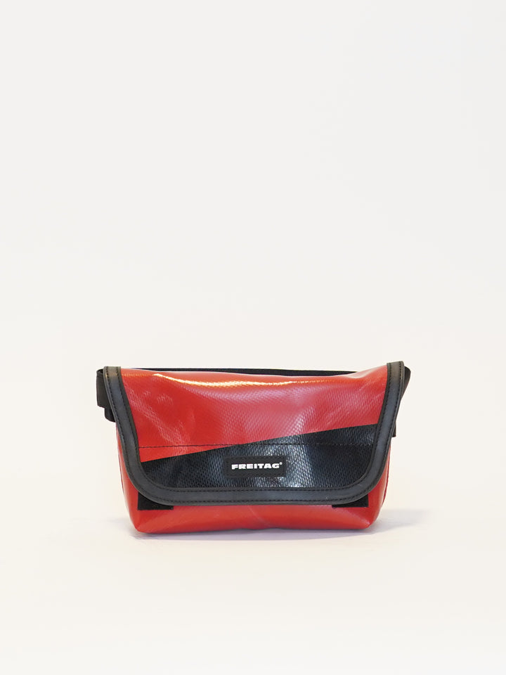 F153 Jamie - red/black