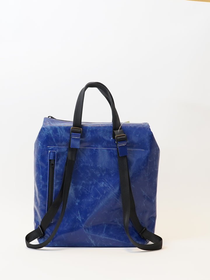 F201 Pete - blue/white