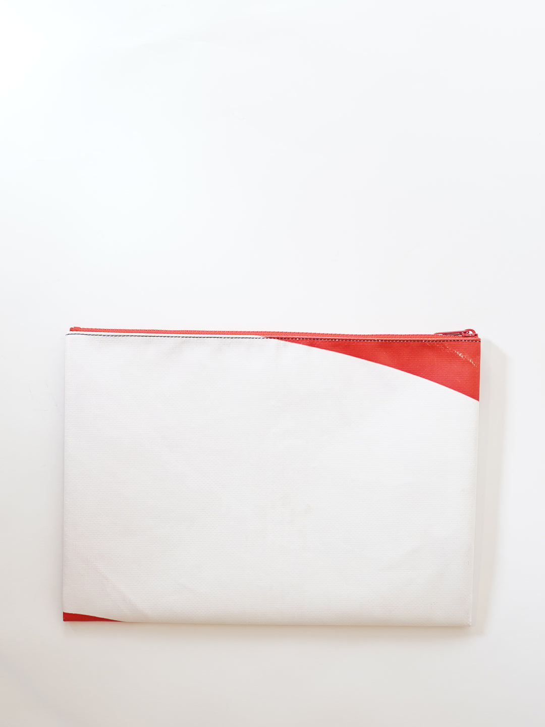 F08 Dan -  red/white