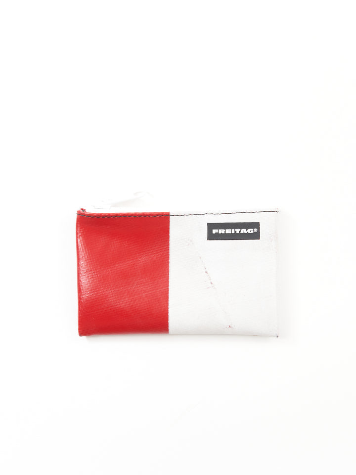 F05 Blair -red white
