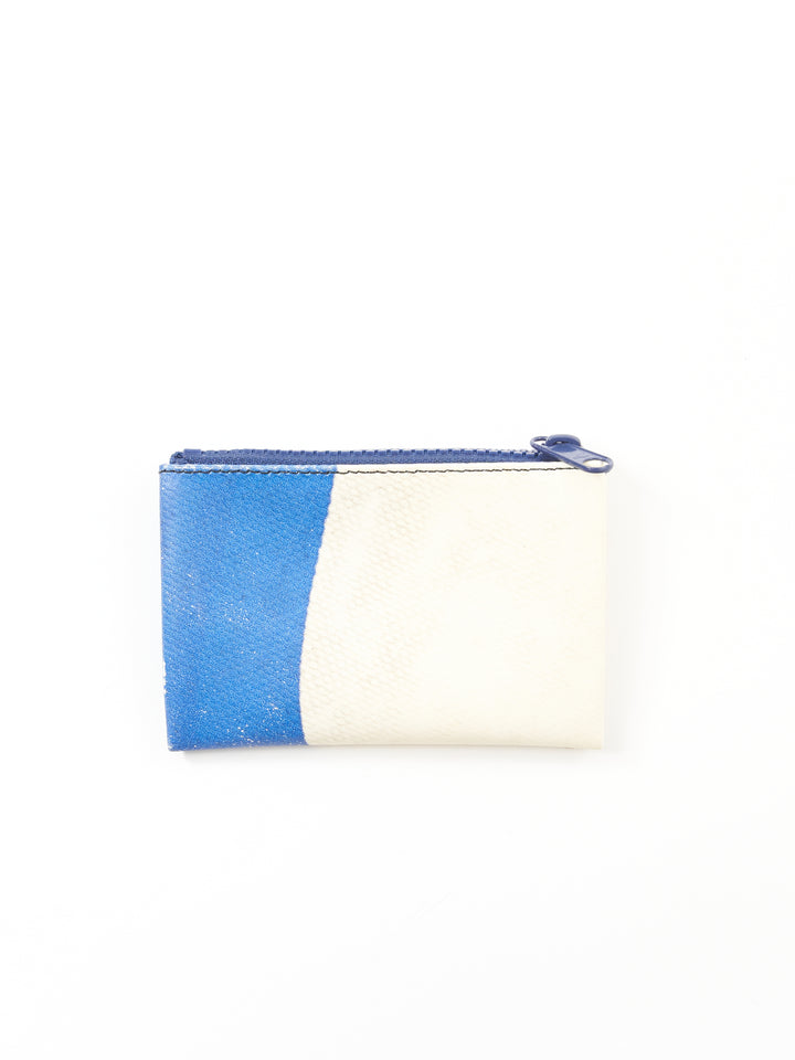 F05 Blair -blue white