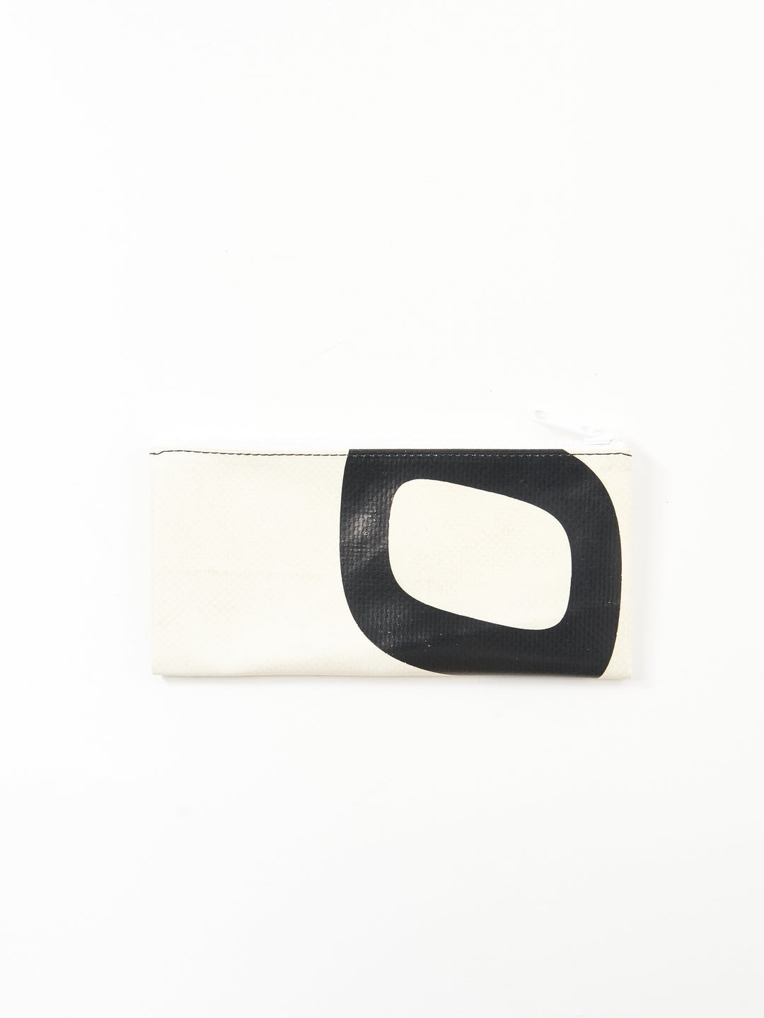 F06 Serena - white black