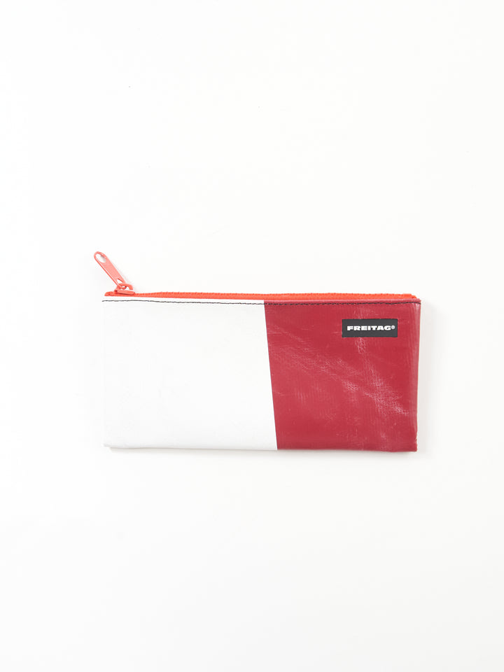 F06 Serena - red white