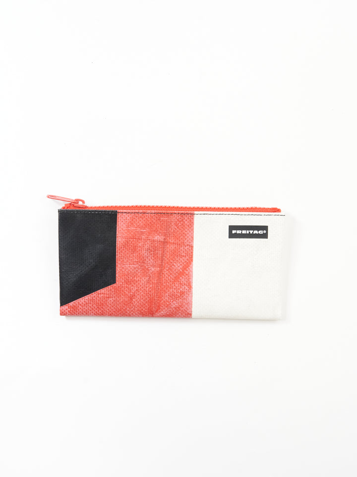 F06 Serena - white red black