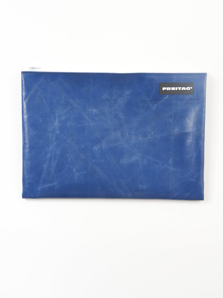 F07 CHUCK - blue