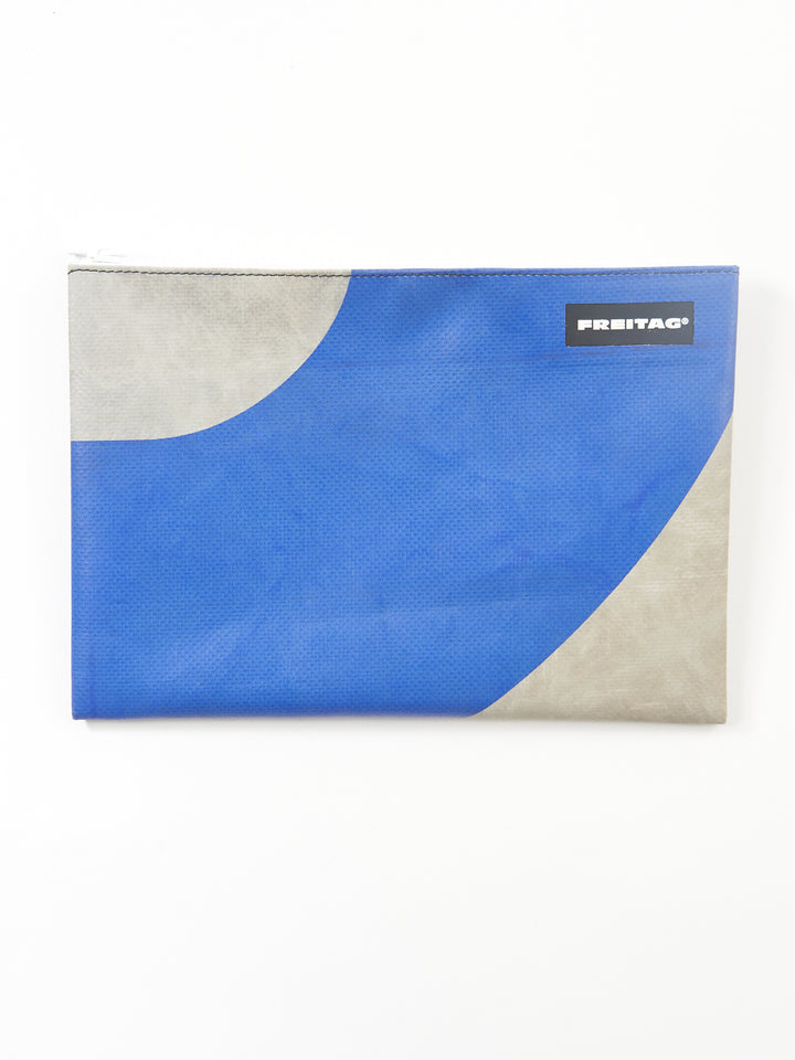 F07 CHUCK - blue grey
