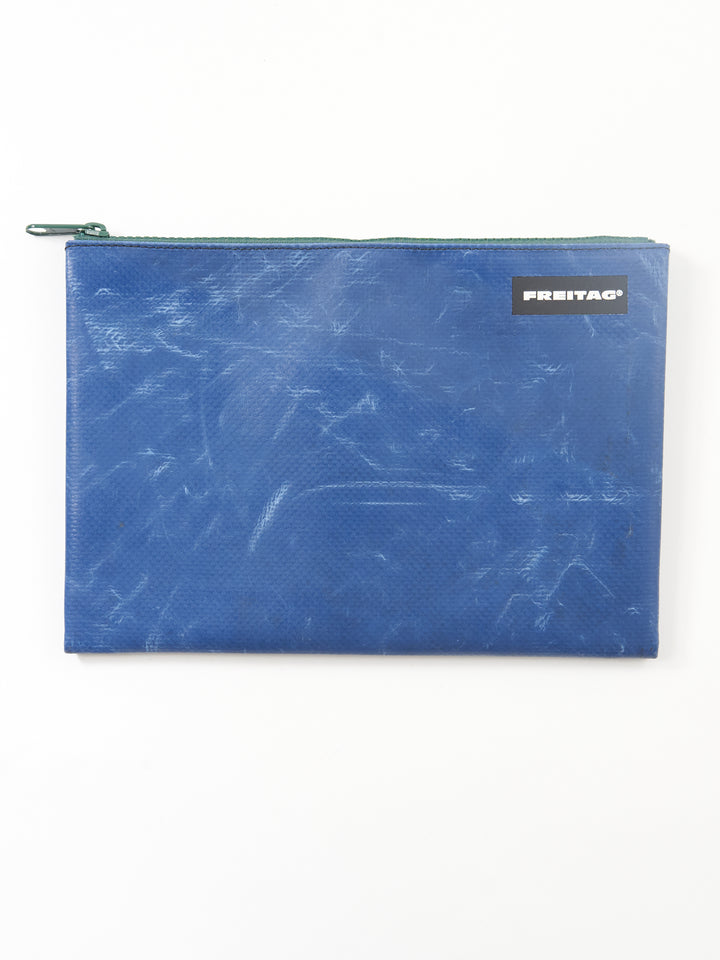 F07 CHUCK - blue