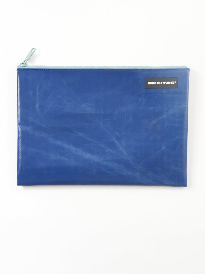 F07 CHUCK - blue
