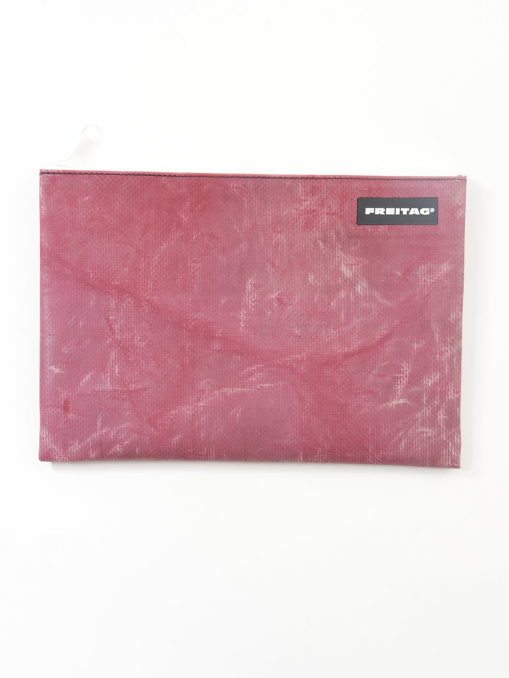 F07 CHUCK - red
