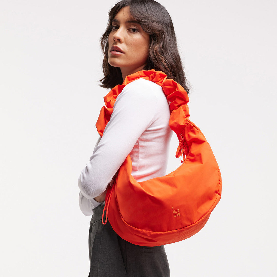 MOON BAG RUFFLE - hot coral