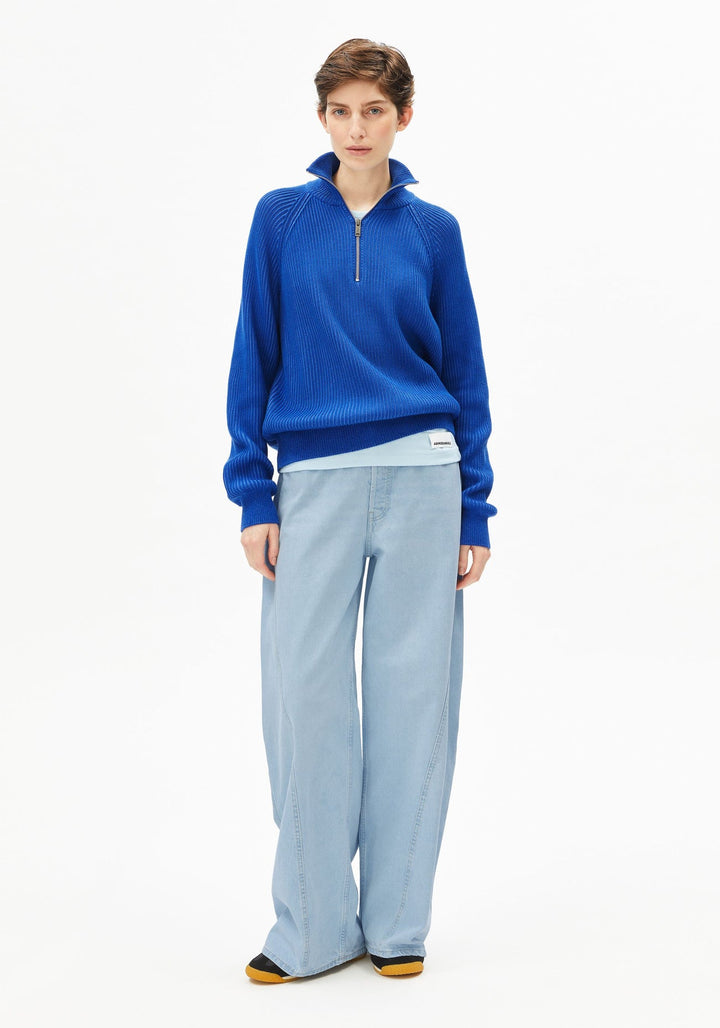 VANISÉ STRICKTROYER - dynamo blue-light dynamo blue