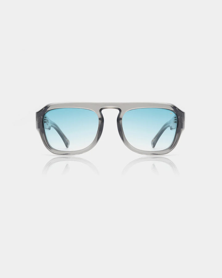 Max - grey transparent