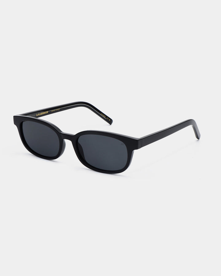 Charlie - black