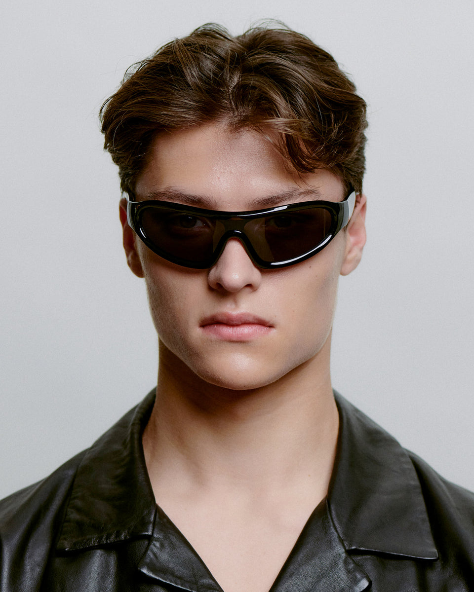 Devon -Black