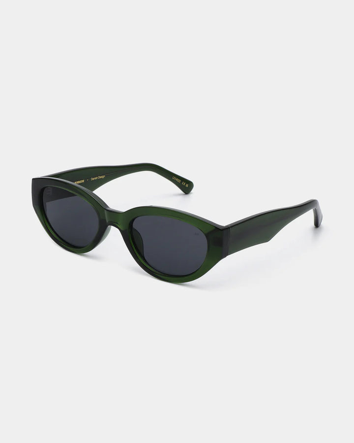 Winnie - dark green transparent