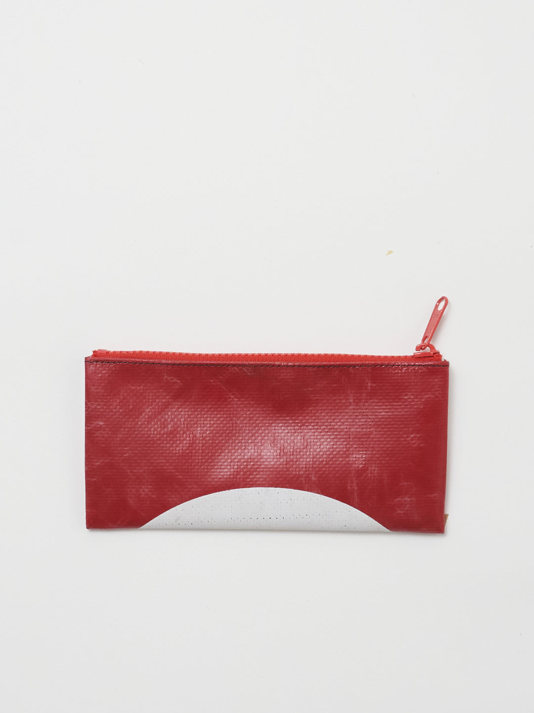 F06 Serena - red white