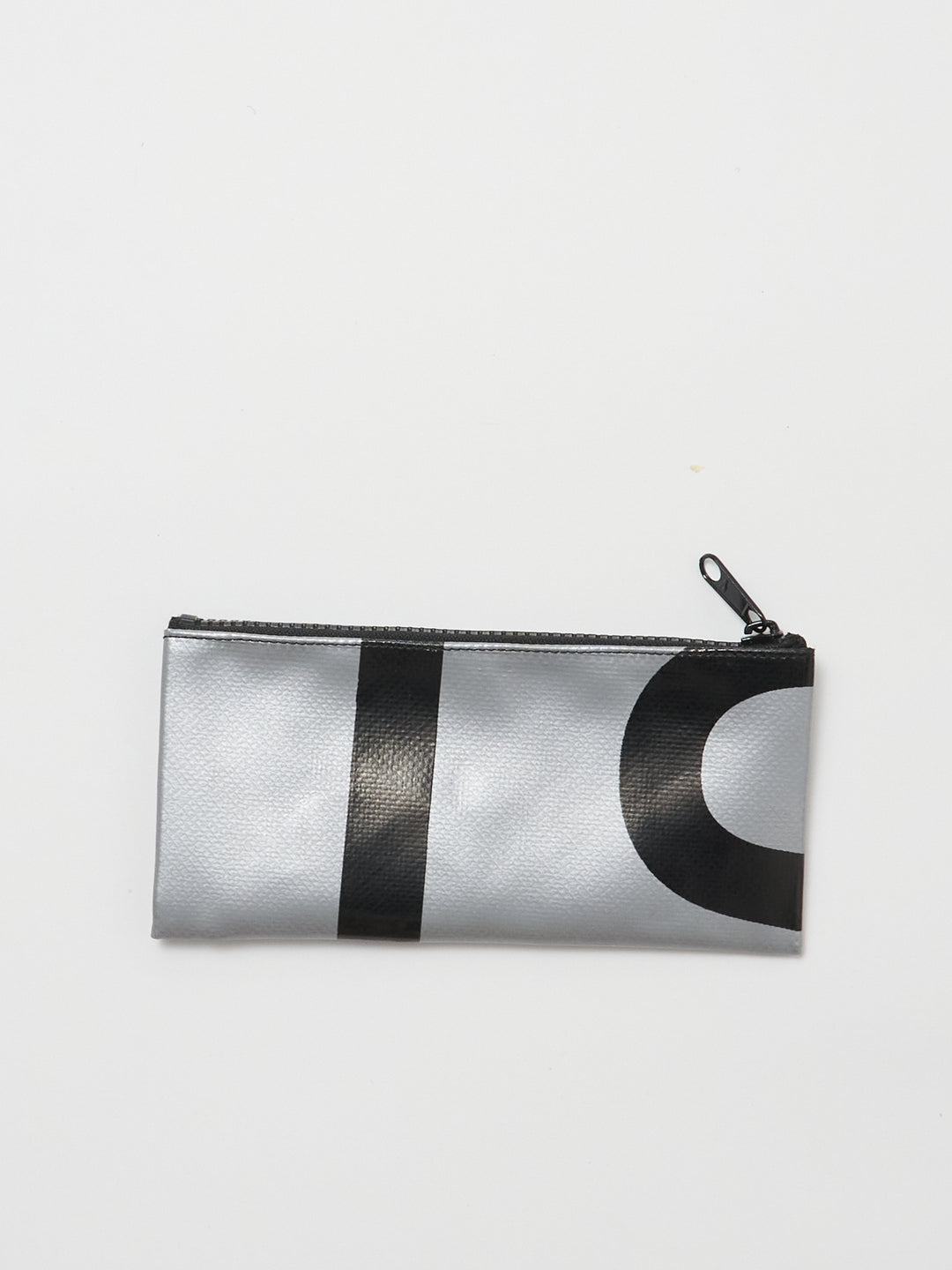 F06 Serena -silver black