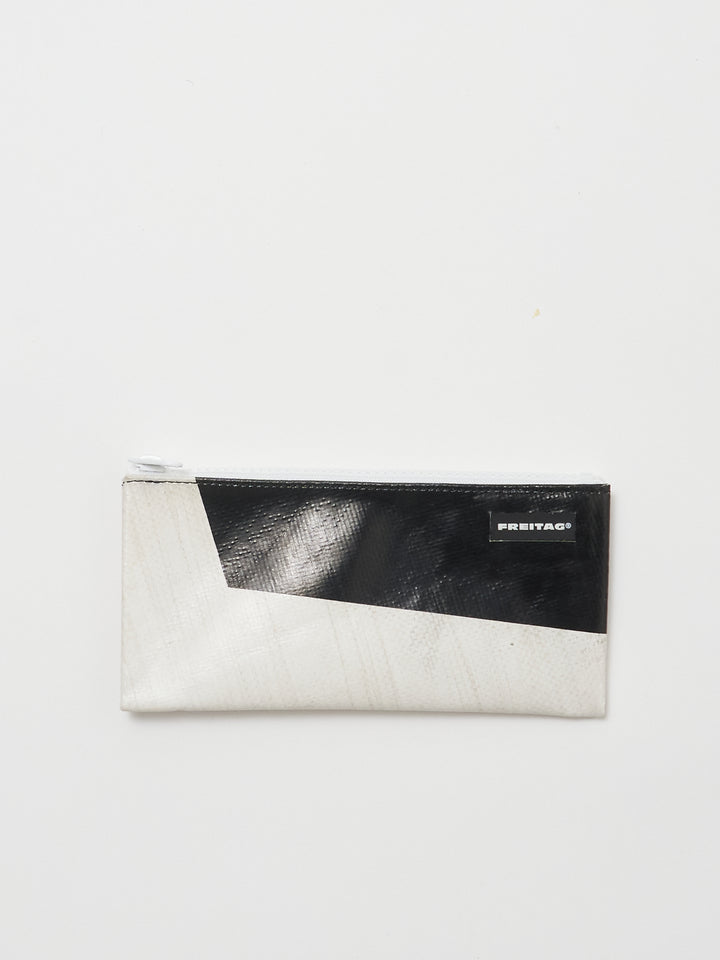 F06 Serena - white black