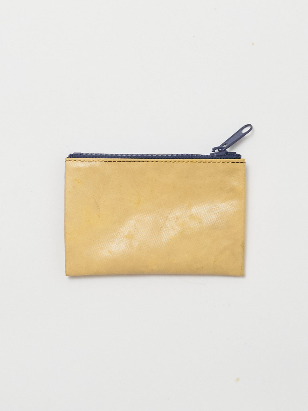 F05 Blair - yellow blue