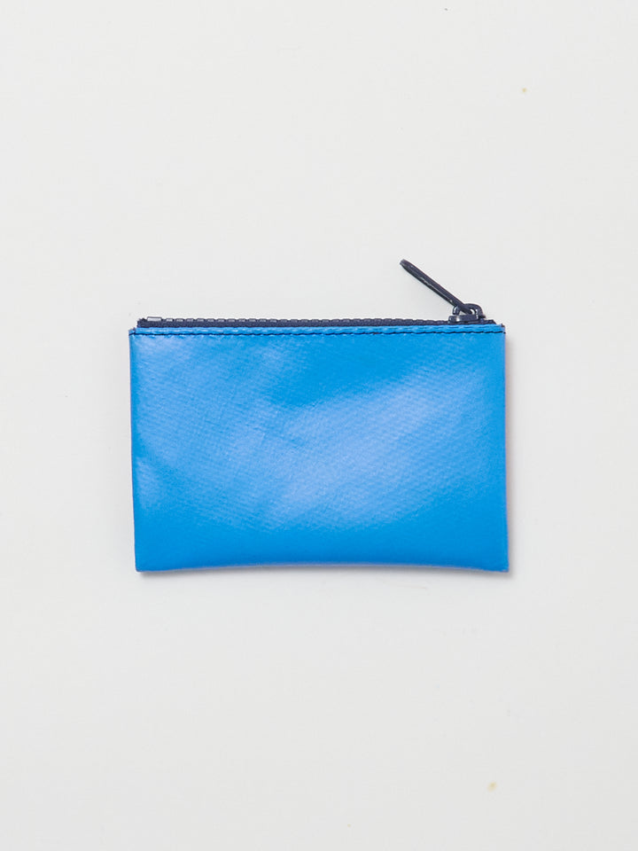 F05 Blair - red blue