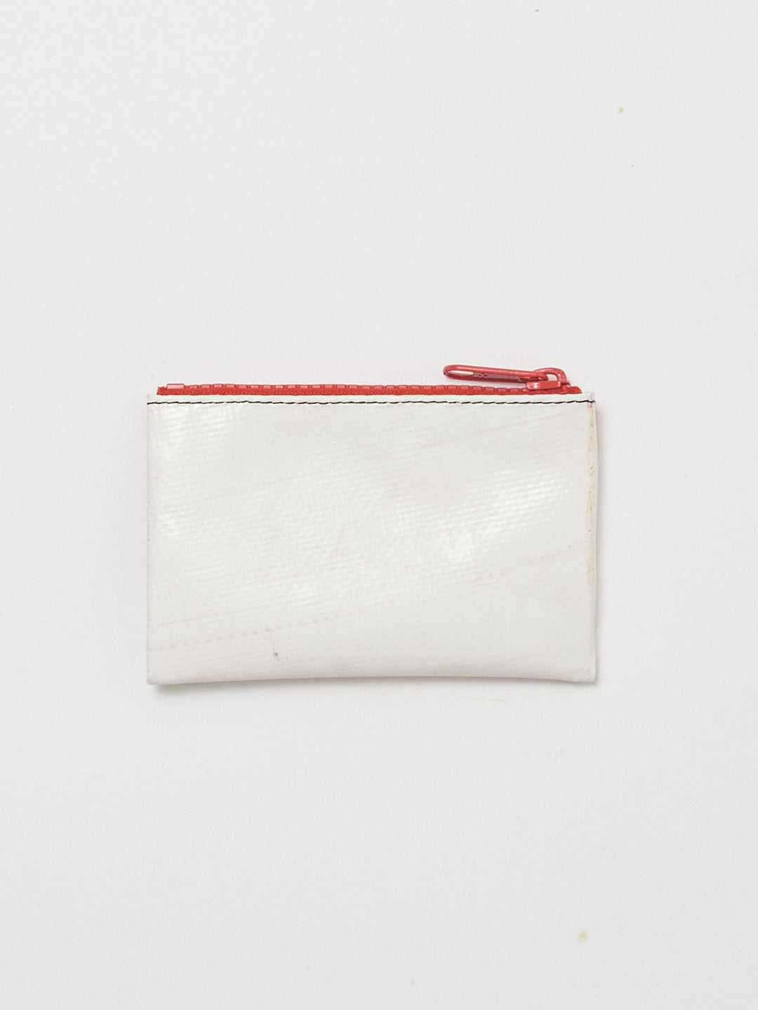 F05 Blair - white red