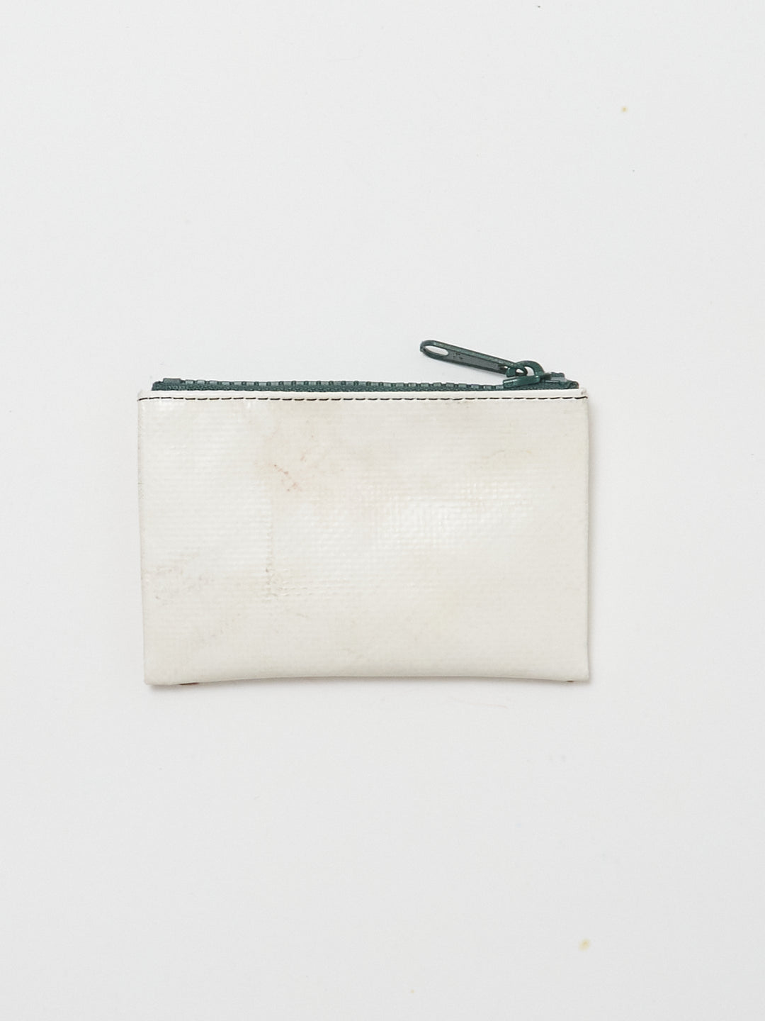 F05 Blair - black white