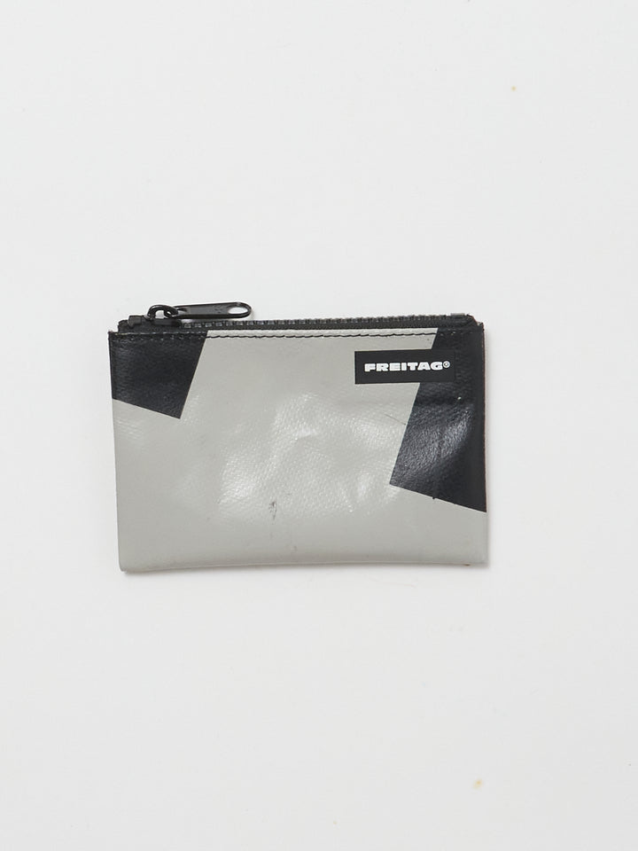 F05 Blair - grey black