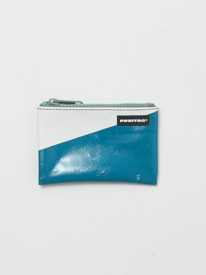 F05 Blair - blue white