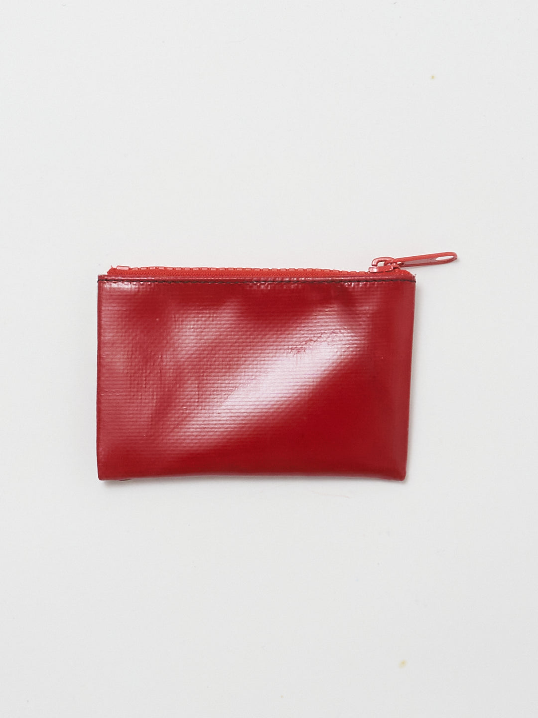 F05 Blair - red white