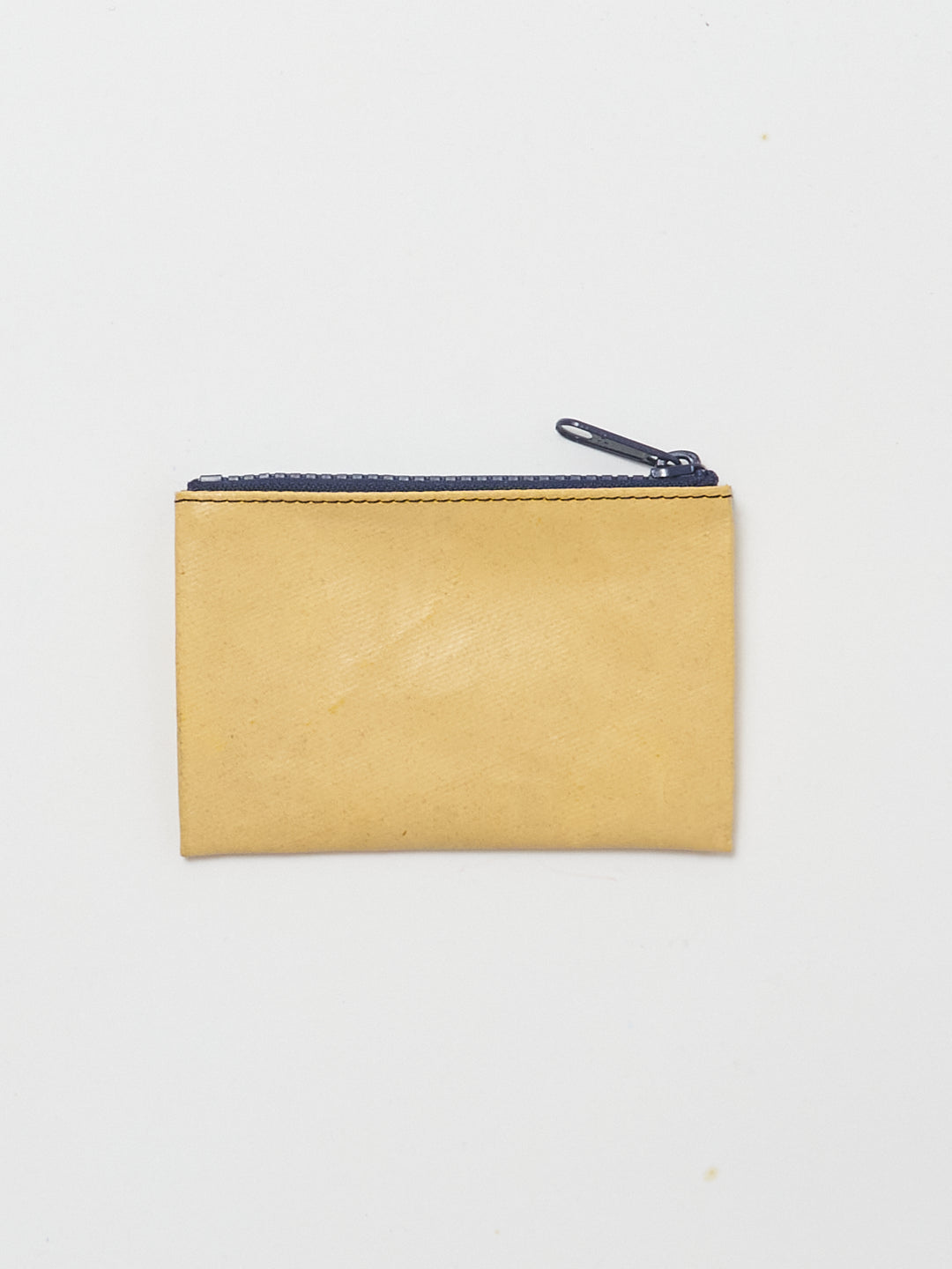 F05 Blair - yellow blue