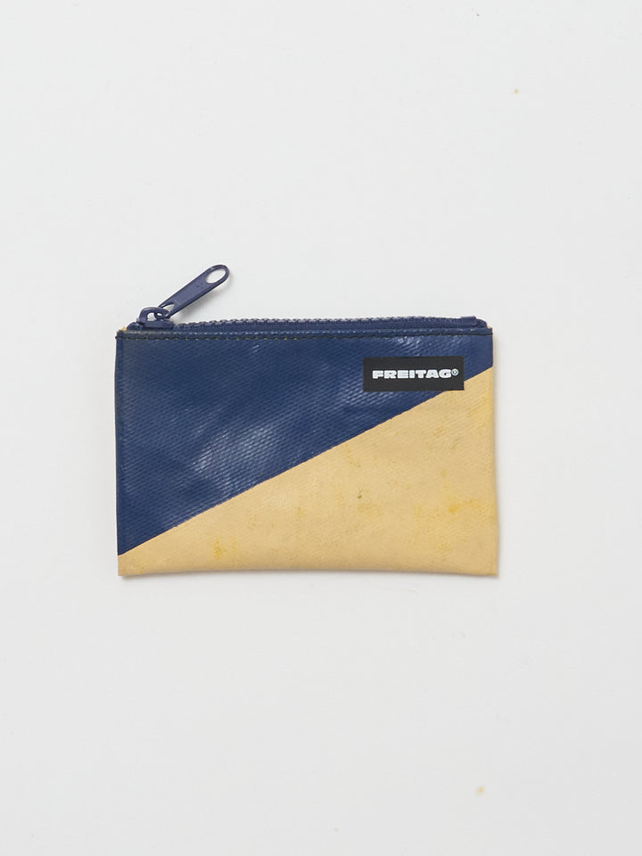 F05 Blair - yellow blue