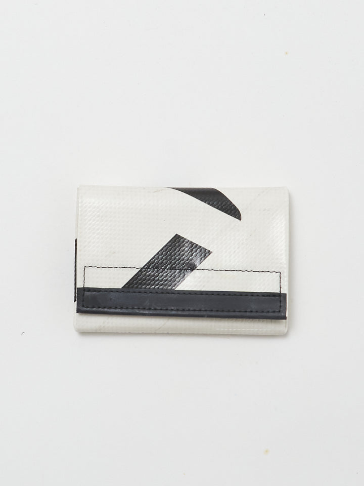 F51 Dallas - white black