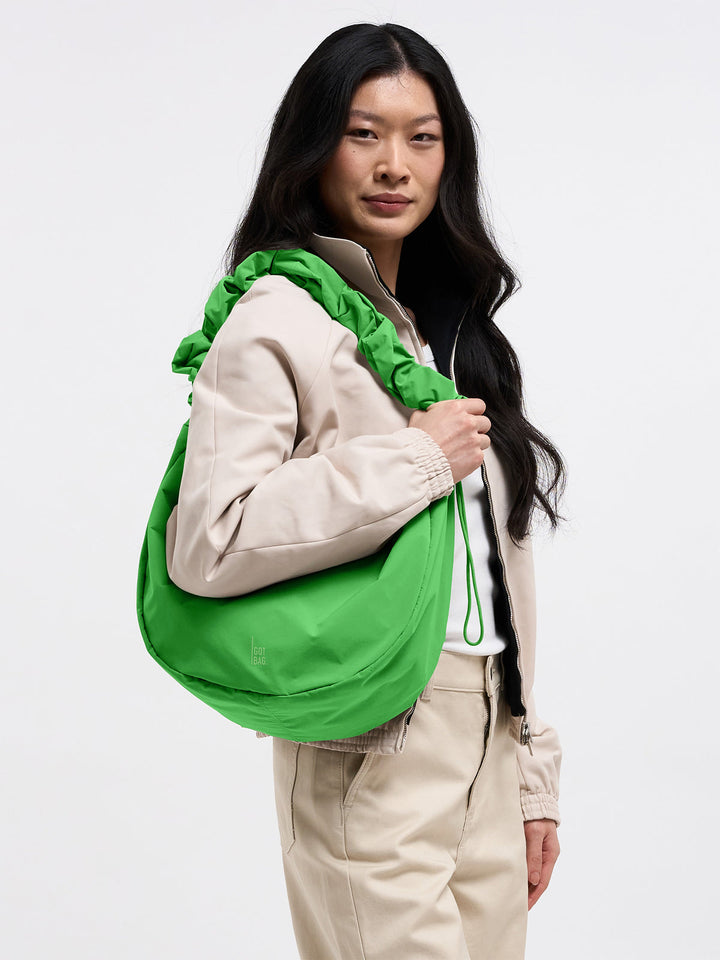 MOON BAG RUFFLE - leaf sheep