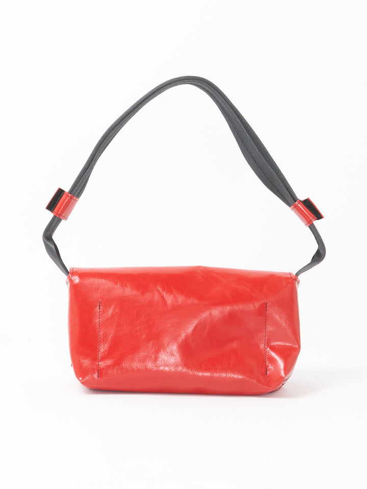 F171 LAURA - red