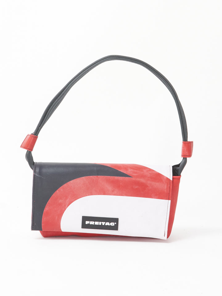 F171 LAURA - red white black