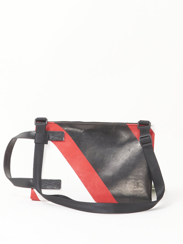 F272 EDDIE - red white black