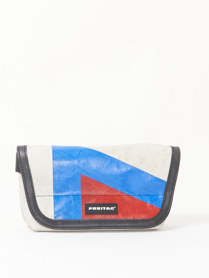 F40 Jamie - white blue red