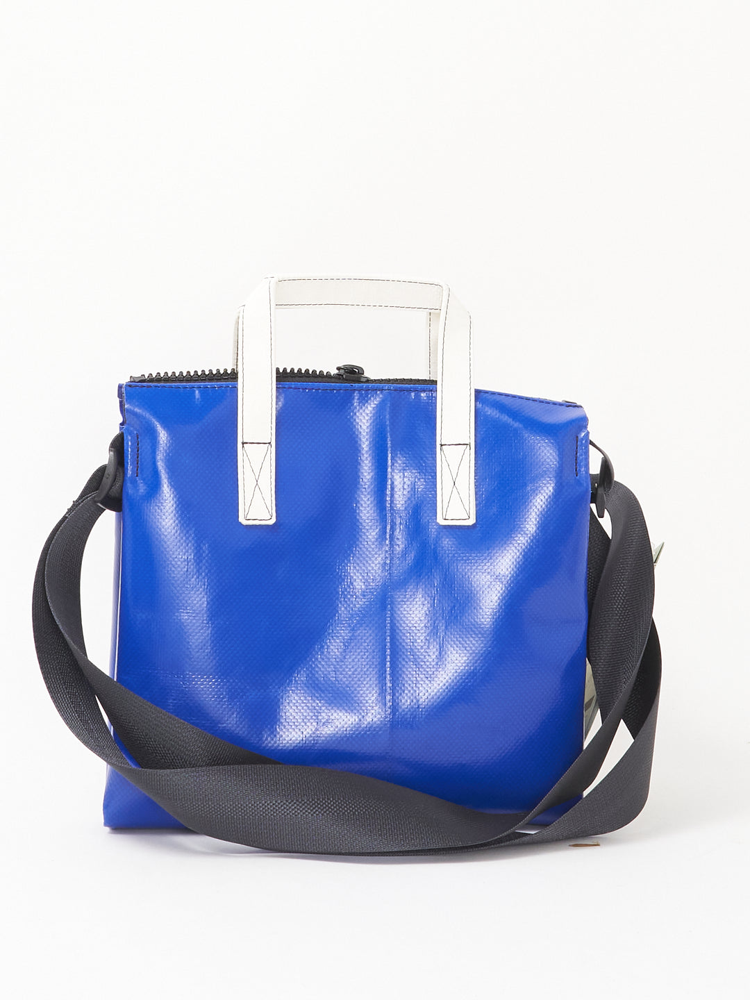 F274 RUBY - blue white