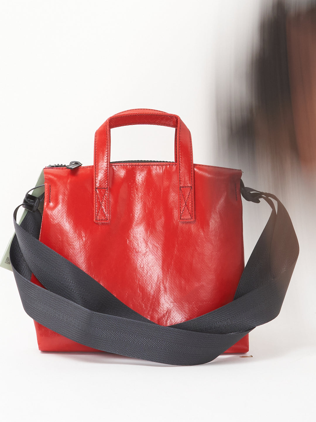 F274 RUBY - red