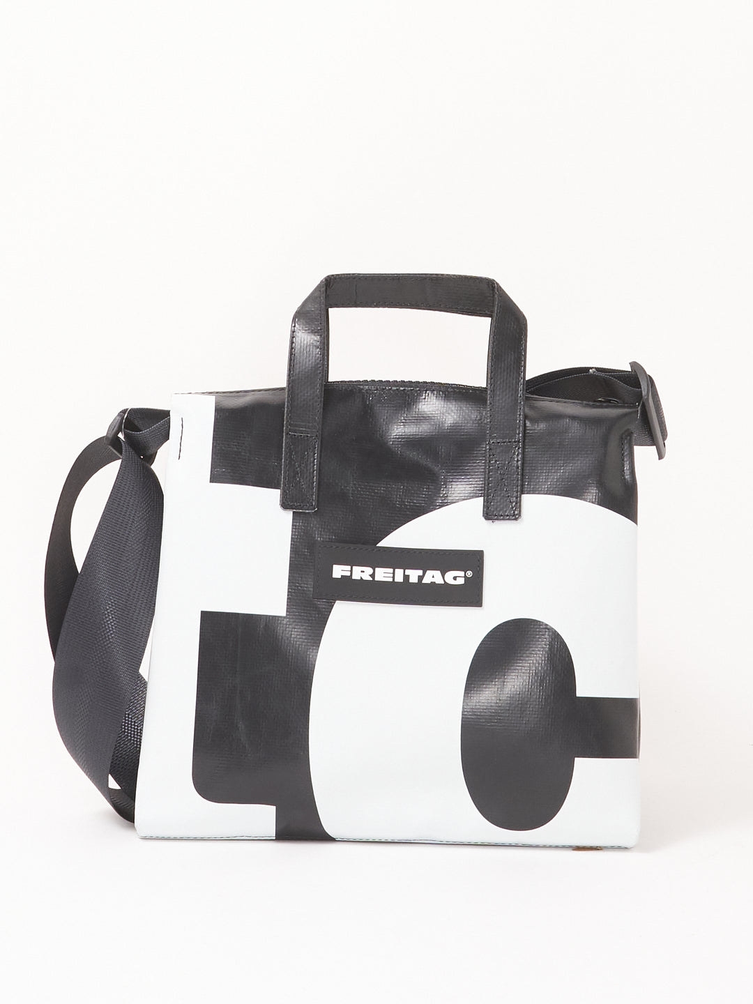 F274 RUBY - black white